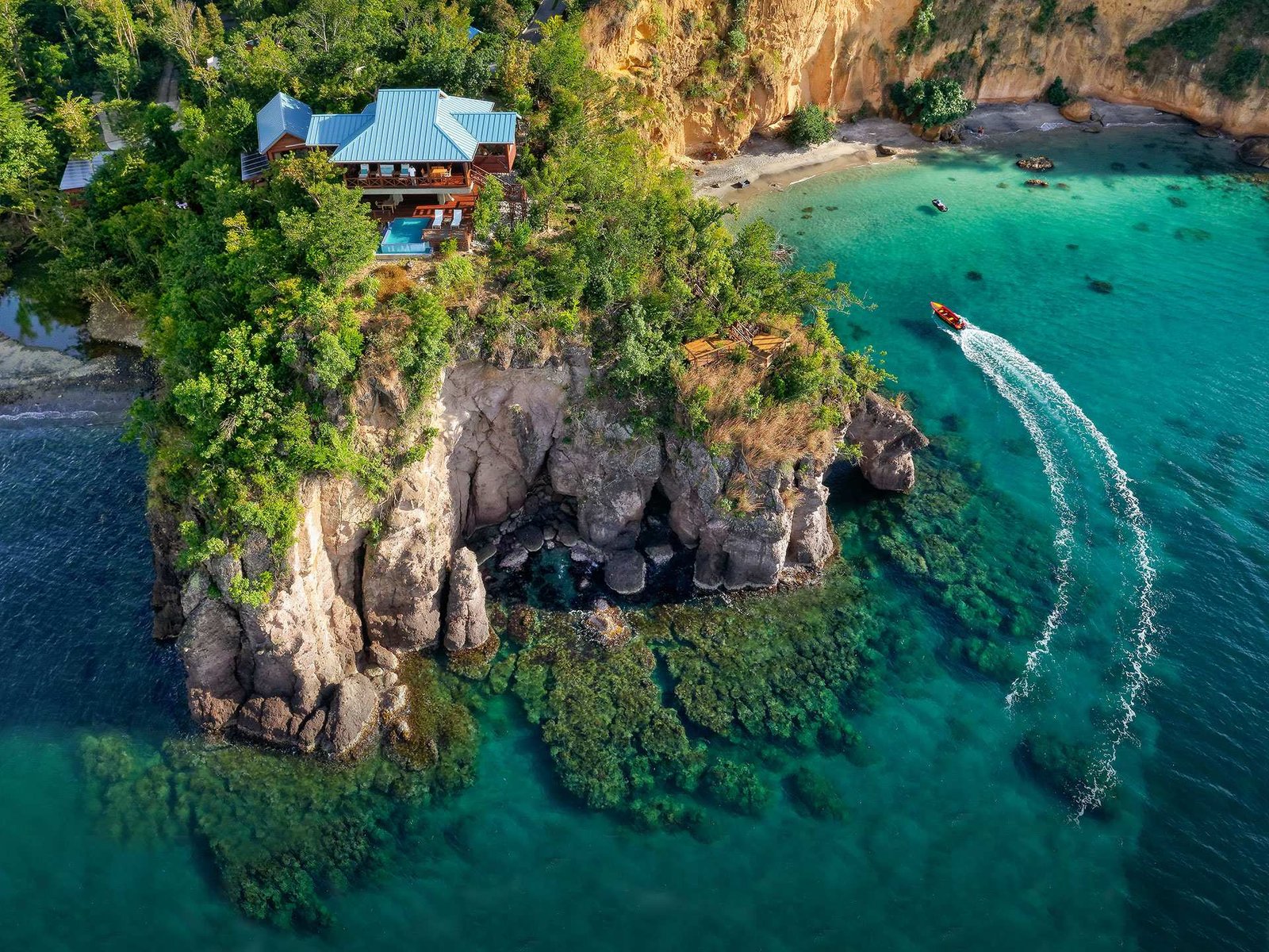 DOMINICA